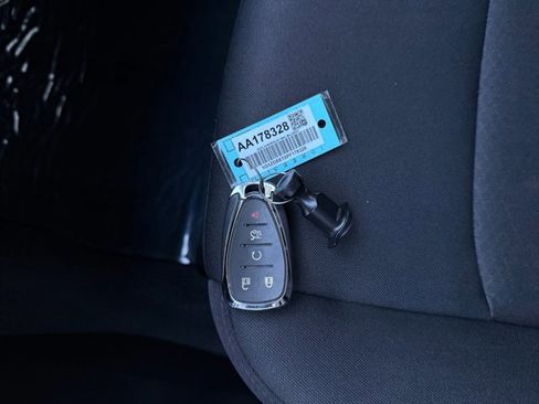 Used 2023 Chevrolet Malibu LT image 18