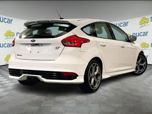 Used 2018 Ford Focus ST image 6