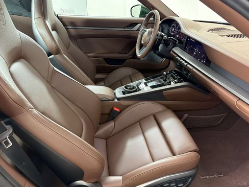 Certified 2026 Porsche 911 Targa 4S AWD/4WD image 27