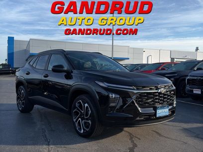 Certified 2025 Chevrolet Trax RS w/ Driver Confidence Package