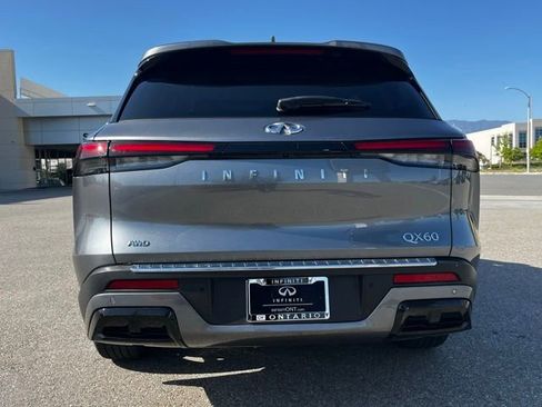 Certified 2023 INFINITI QX60 Luxe w/ Cargo Package AWD/4WD image 8