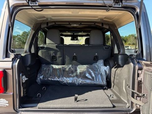 New 2026 Jeep Wrangler Unlimited Rubicon w/ Safety Group AWD/4WD image 29