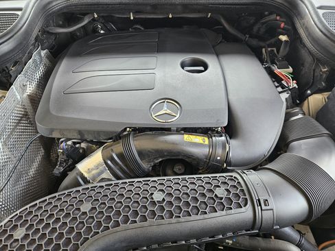 Certified 2022 Mercedes-Benz GLE 350 image 32