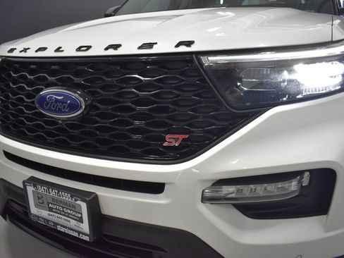 Used 2020 Ford Explorer ST w/ Premium Technology Package AWD/4WD image 11