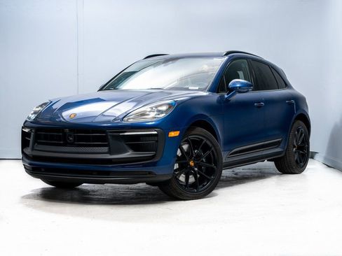 New 2026 Porsche Macan GTS image 1