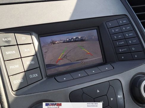 Used 2017 Ford Taurus SE image 19