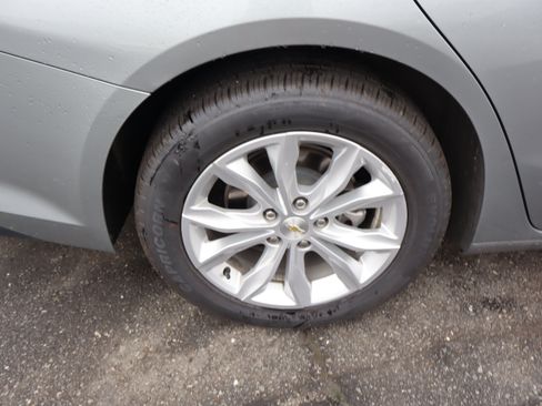Used 2024 Chevrolet Malibu LT FWD image 39