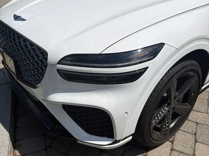 Used 2023 Genesis GV70 2.5T w/ Sport Prestige Package