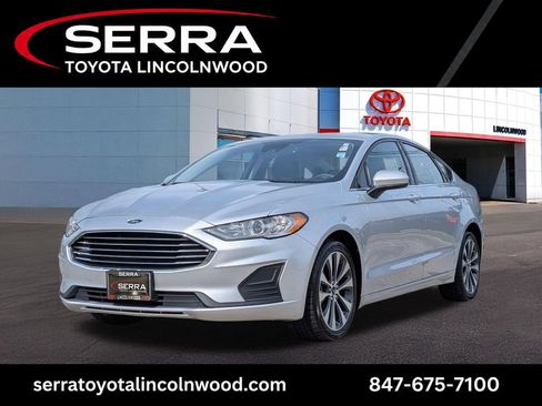 Used 2019 Ford Fusion SE AWD/4WD image 1