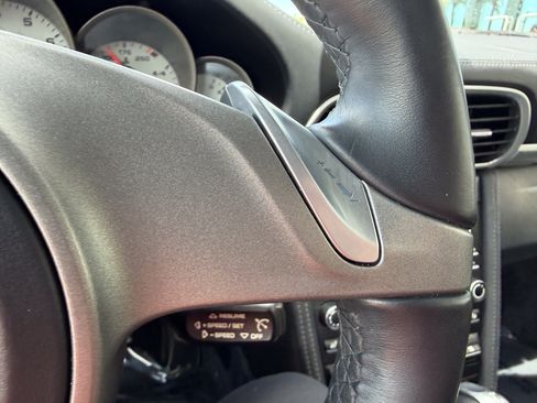 Used 2009 Porsche 911 Carrera S RWD image 27