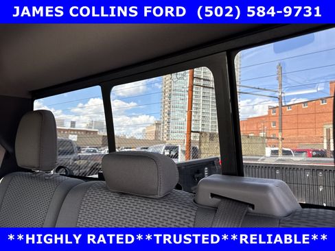 Used 2015 Ford F150 XLT w/ Equipment Group 302A Luxury AWD/4WD image 14