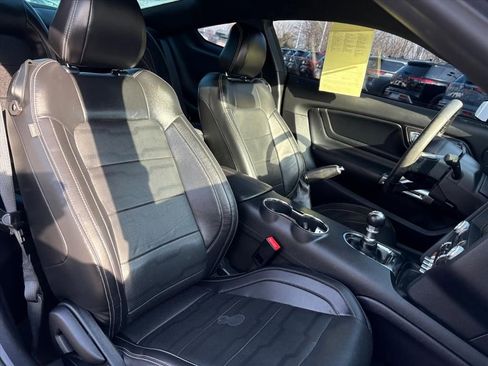 Used 2017 Ford Mustang GT Premium w/ Equipment Group 401A image 17