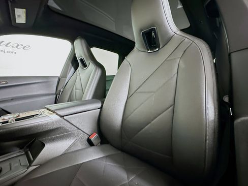 Used 2023 BMW iX xDrive50 w/ Premium Package image 20