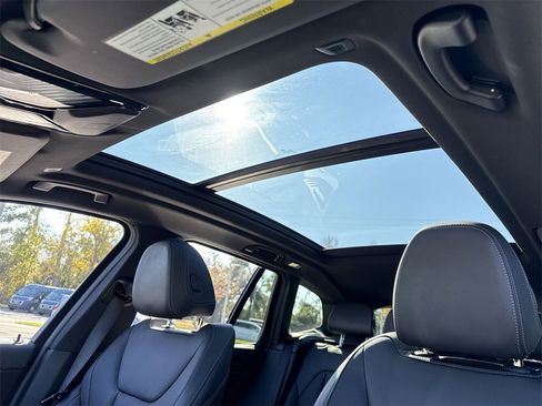 Used 2024 BMW X3 sDrive30i w/ Convenience Package image 15