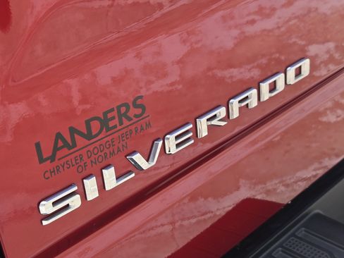 Used 2023 Chevrolet Silverado 1500 LT AWD/4WD image 12