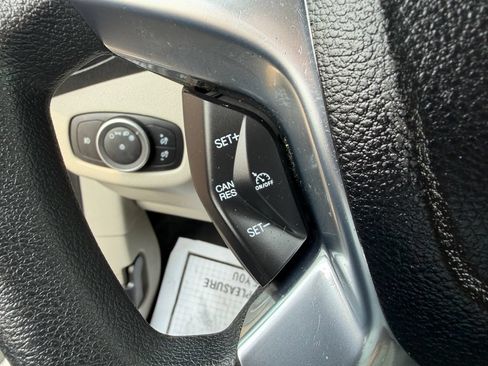 Used 2022 Ford Transit Connect XLT FWD image 37