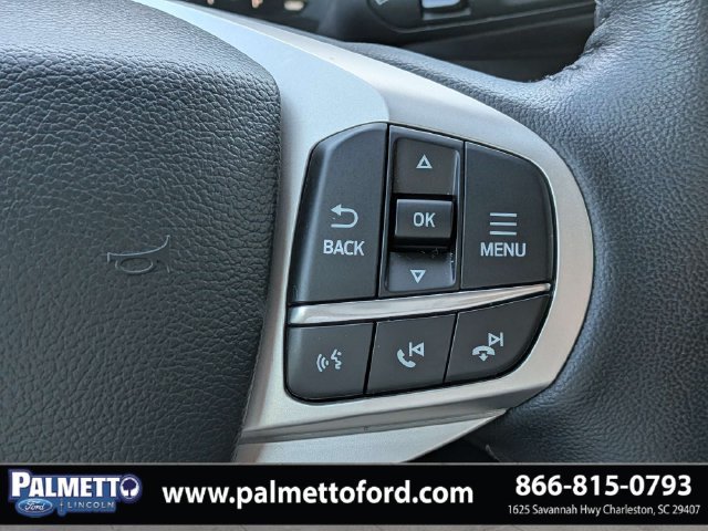 Used 2023 Ford Explorer XLT w/ Equipment Group 202A RWD image 28