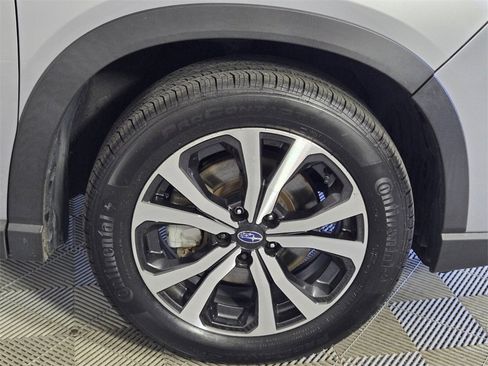 Certified 2020 Subaru Forester Limited image 17