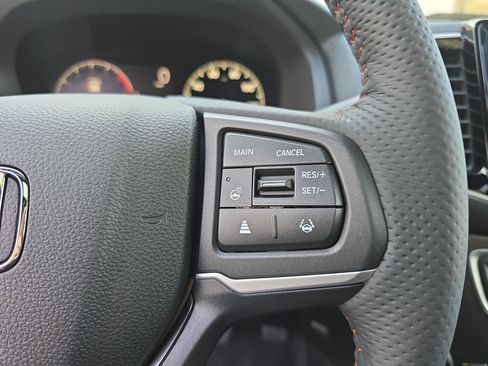 Certified 2025 Honda Ridgeline TrailSport+ image 22