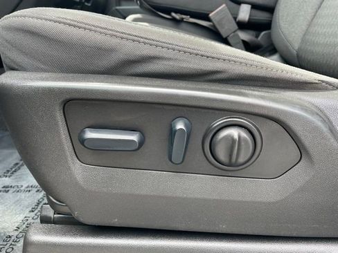 Certified 2022 Chevrolet Silverado 2500 Custom w/ Gooseneck/5TH Wheel Package image 9