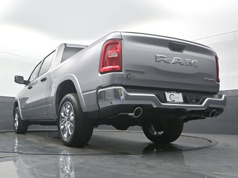 New 2026 RAM 1500 4x4 Crew Cab image 49