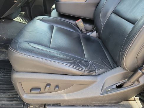 Used 2018 Chevrolet Silverado 1500 LT w/ All Star Edition image 5