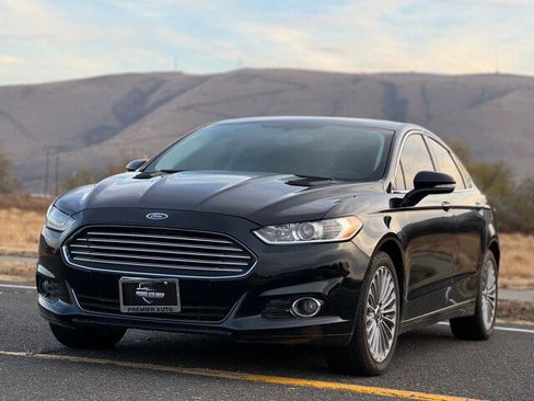 Used 2014 Ford Fusion Titanium image 9
