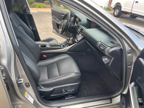 Used 2014 Lexus IS 250 image 16