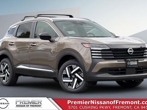 New 2026 Nissan Kicks SV w/ SV Premium Package image 1