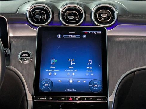 Certified 2024 Mercedes-Benz GLC 300 image 17