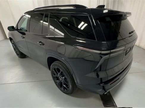 Used 2024 Chevrolet Traverse RS w/ LPO, Floor Liner Package image 6