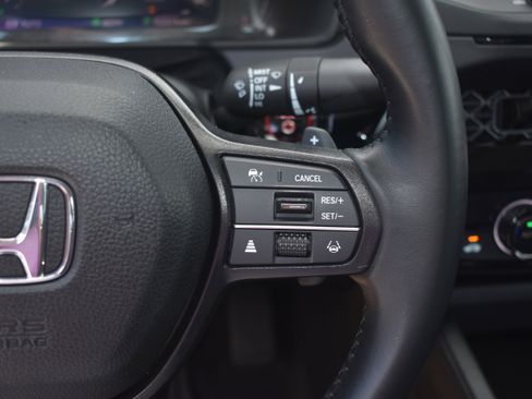 Used 2024 Honda Accord EX-L image 14