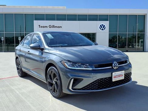 New 2026 Volkswagen Jetta SE FWD image 1