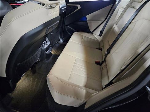 Used 2025 BMW X3 xDrive30i w/ Premium Package image 18