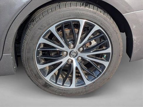 Used 2019 Toyota Camry SE image 22