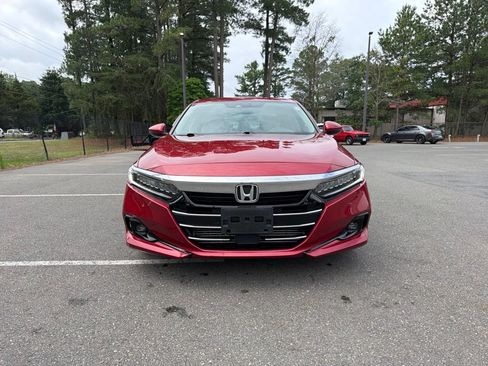 Used 2021 Honda Accord Touring image 3