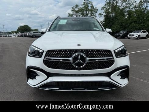 Certified 2026 Mercedes-Benz GLE 450 4MATIC image 2