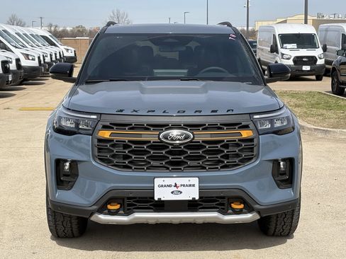 New 2026 Ford Explorer Tremor AWD/4WD image 8