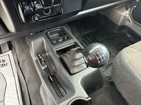 Used 2003 Jeep Wrangler X AWD/4WD image 14