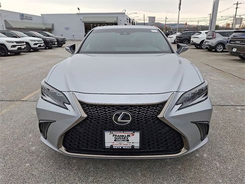 Used 2023 Lexus ES 300h F Sport image 29