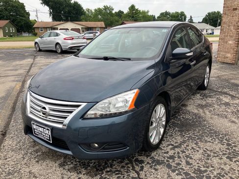 Used 2013 Nissan Sentra SL w/ Navigation Pkg FWD image 7