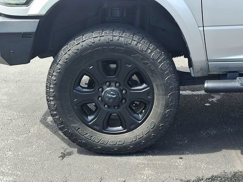 Used 2018 RAM 2500 Laramie w/ Sport Appearance Group AWD/4WD image 8