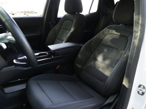 Used 2025 Chevrolet Equinox LT FWD image 22
