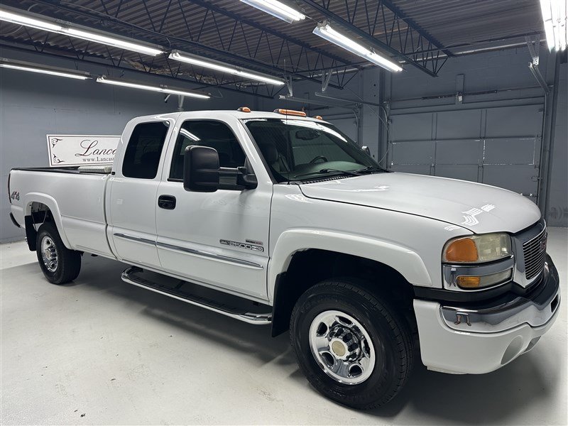 Used 2004 GMC Sierra 2500 SLE w/ Heavy-Duty Power Package AWD/4WD image 8