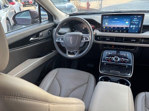 Certified 2022 Lincoln Nautilus Reserve w/ Equipment Group 201A image 12