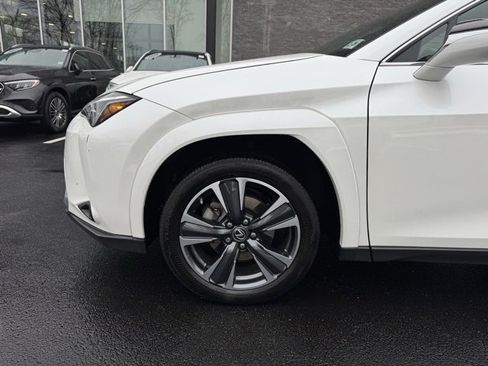Used 2024 Lexus UX 250h AWD w/ Premium Package image 9