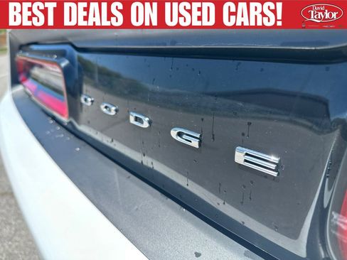 Used 2021 Dodge Challenger SXT RWD image 31