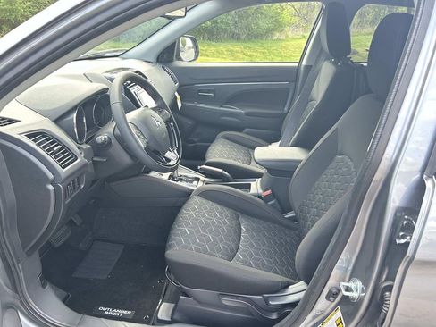 New 2026 Mitsubishi Outlander Sport LE AWD/4WD image 15