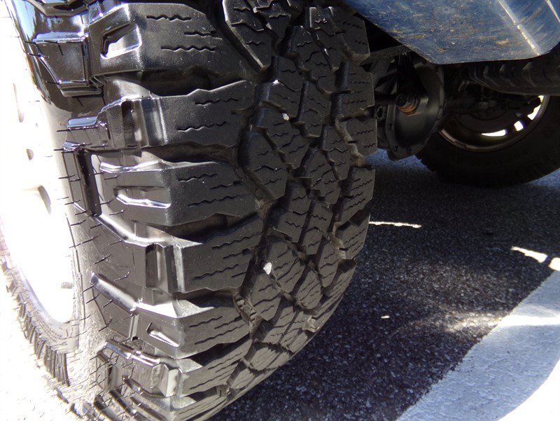 Used 2004 Dodge Dakota 4x4 Regular Cab w/ Tire & Handling Group image 17