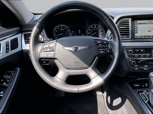 Used 2017 Genesis G80 3.8 RWD image 6